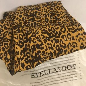 Stella & Dot leggings